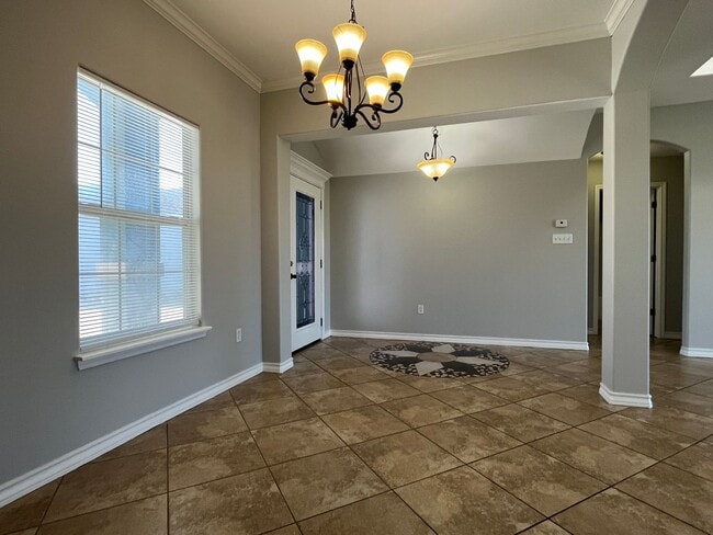 Photo - 2901 Dante Dr