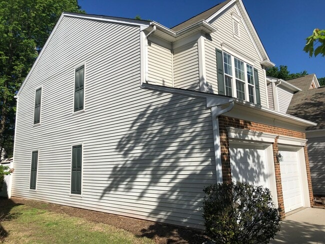 Photo - This lovely townhome is located in the highly desirable community of Blakeney Preserve just off R...