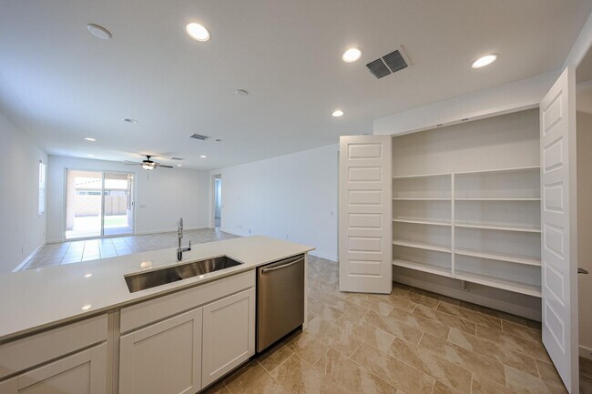 Photo - 17347 W Gray Fox Trl