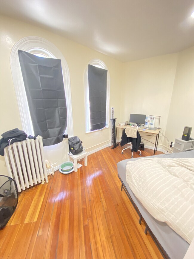 25 Aberdeen St Unit 11