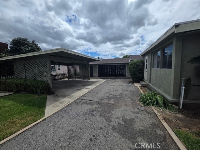 Photo - 9556 E Live Oak Ave