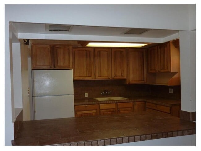 Photo - 3027 W San Miguel Ave