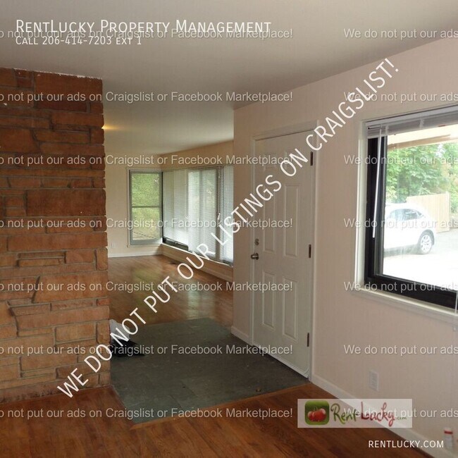 Photo - 1700 S 220th St