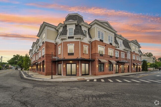 Building Photo - Meridia Transit Village Rental
