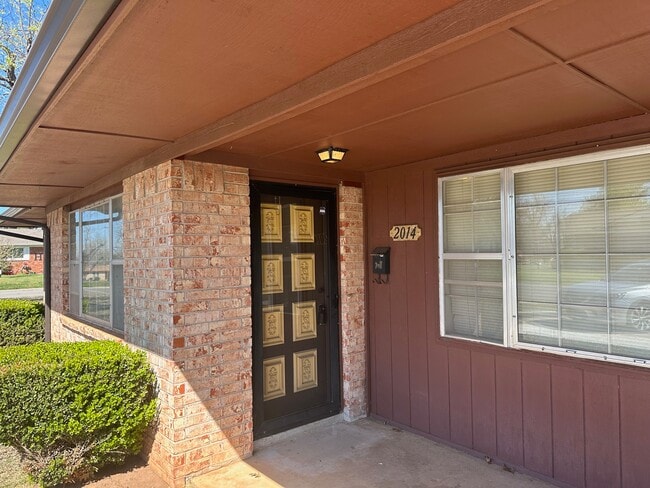 Photo - 2014 W Utah Ave Unit 2014