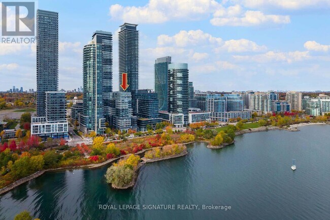 Photo - 110 Marine Parade Dr Unité 211