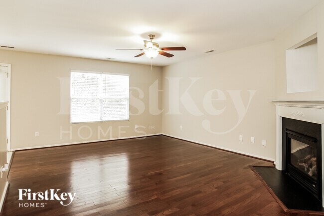 Photo - 500 Martha Ct