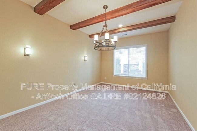 Photo - 2340 Indian Springs Dr