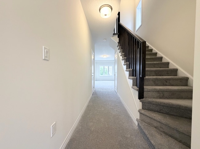 Photo - 660 Colborne St W
