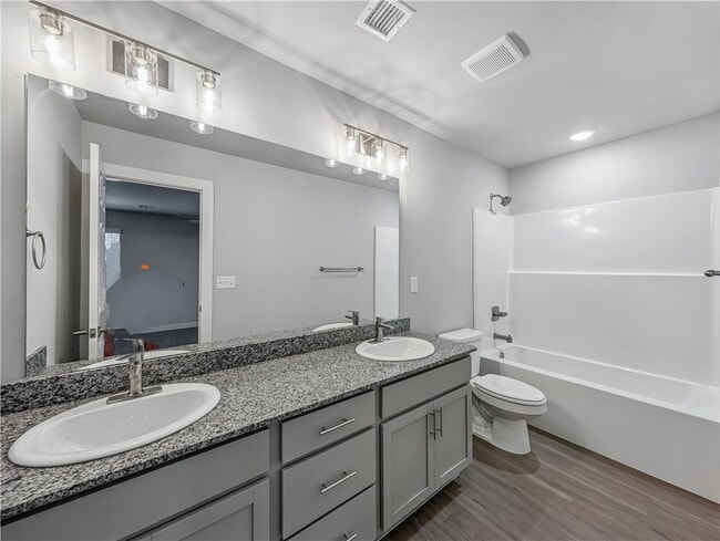 Photo - 6505 NW Altus St