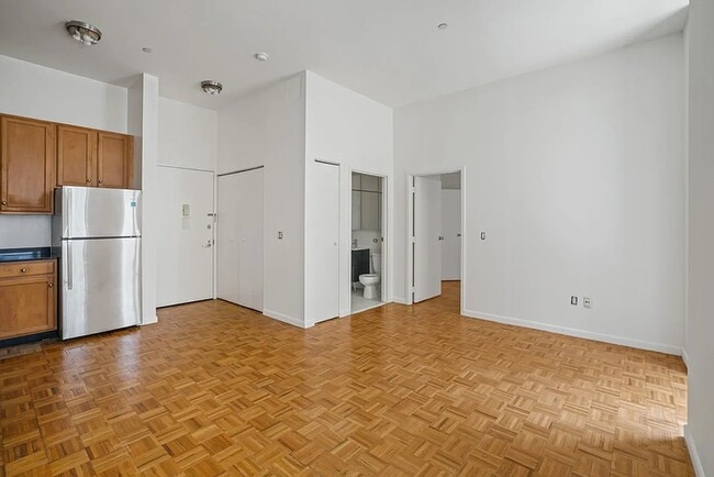 Photo - 80 John St Unidad 9A