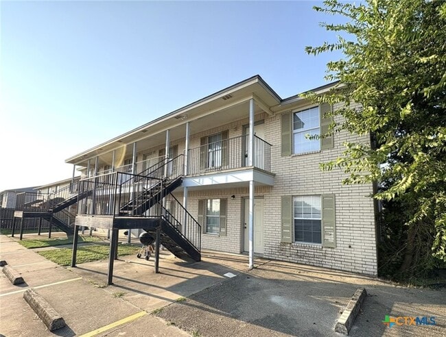 Building Photo - 3310 Zephyr Rd Unit F Rental