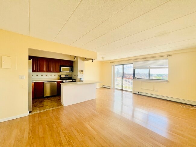 Photo - 9229 Queens Blvd Unit 17G