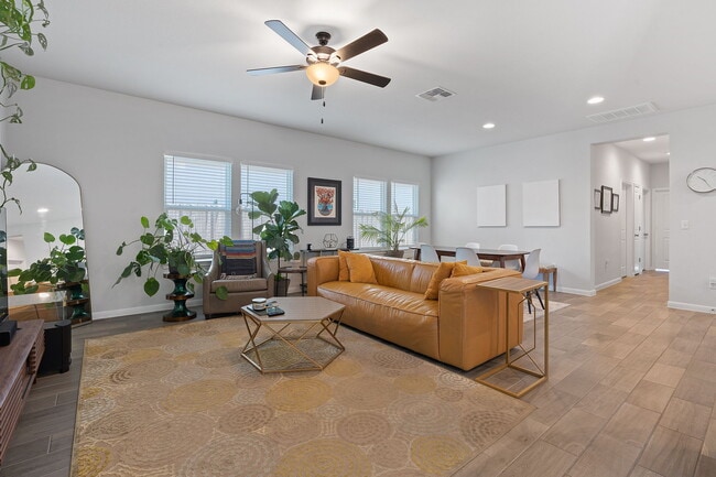 Photo - 10800 Blacket Dr