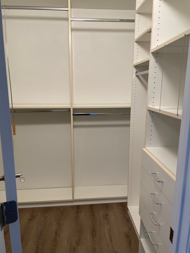 Photo - 8741 Red Brook Dr Unidad 202