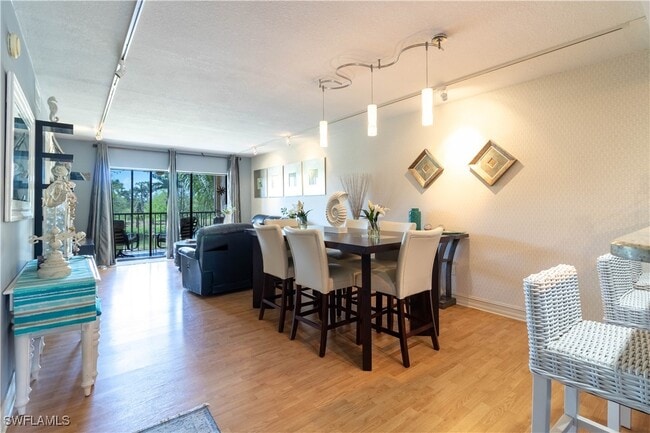 Photo - 5535 Rattlesnake Hammock Rd Unit 205