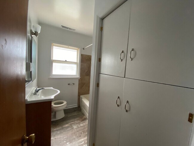 Photo - 1117-1119 S Westnedge Unit 1119  7