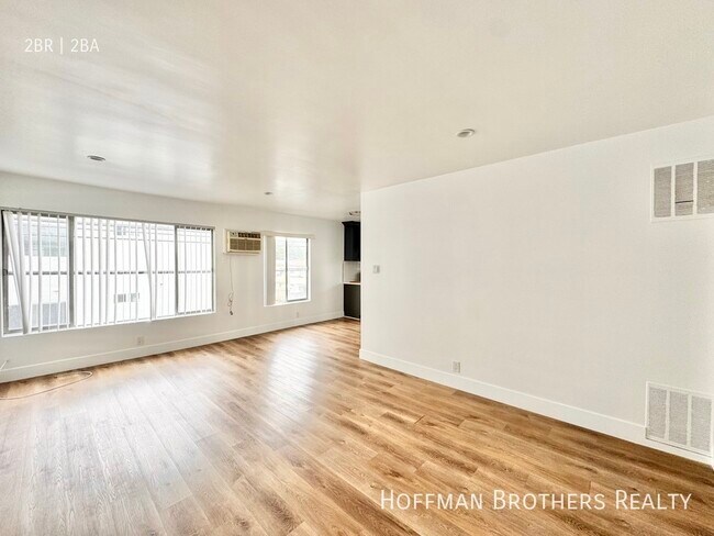 Photo - 10206 Regent St Unidad 14A