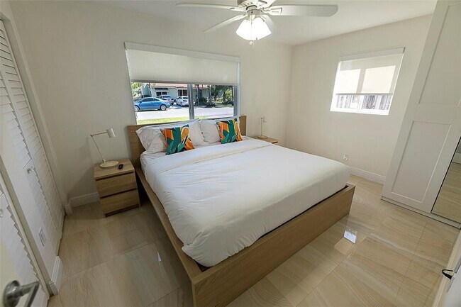 Photo - 1162 Hayes St