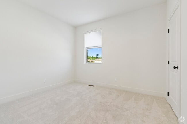 3BR, 2BA - 1,850SF - Bedroom