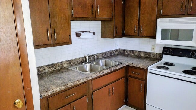 Photo - Wilson Apartments