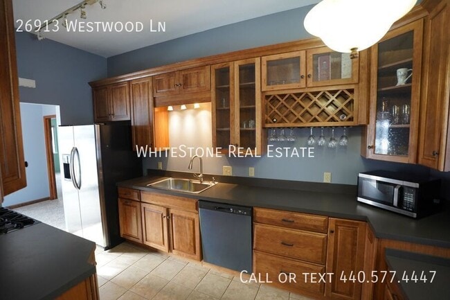 Photo - 26913 Westwood Ln