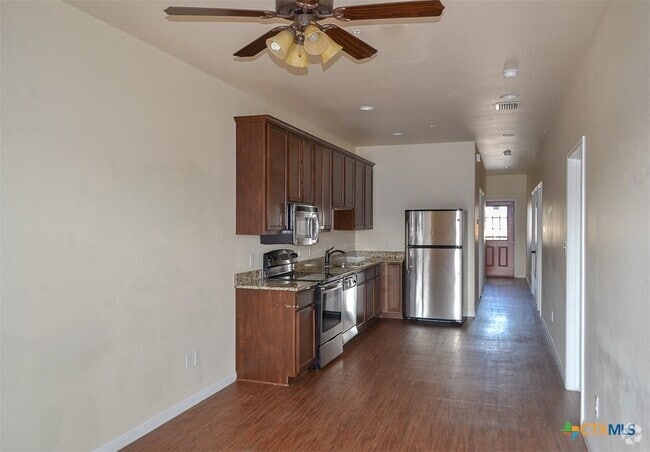 Building Photo - 165 S Guadalupe St Unit 221 Rental