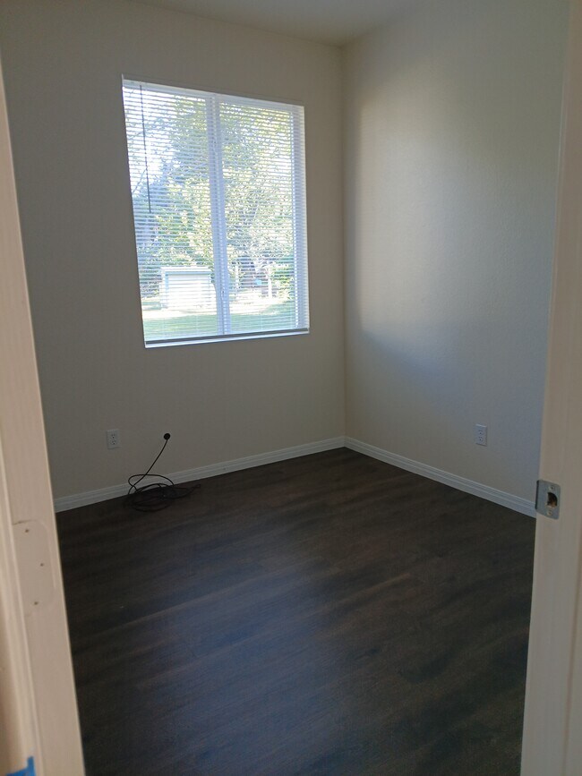 Bedroom 1 - 315 S Ave A