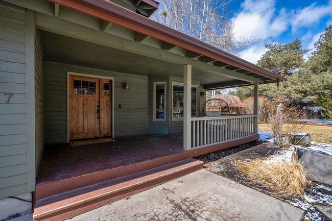 Photo - 61497 SE Orion Dr