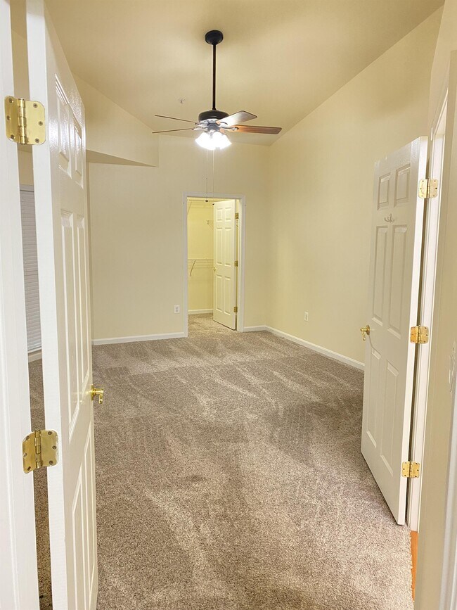 597 Cawley Dr