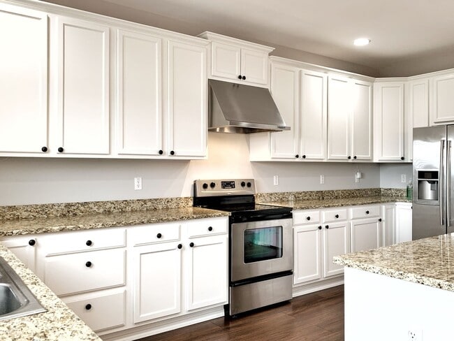 Photo - Remodeled open home in Maple Valley