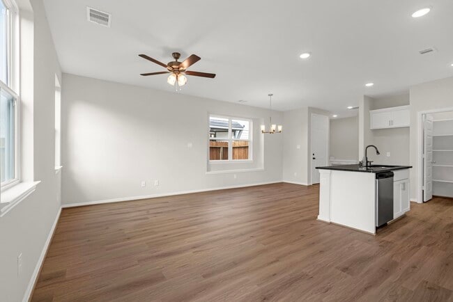 Photo - 27839 Western Crk Ct