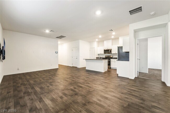 Photo - 356 Larksong Ave