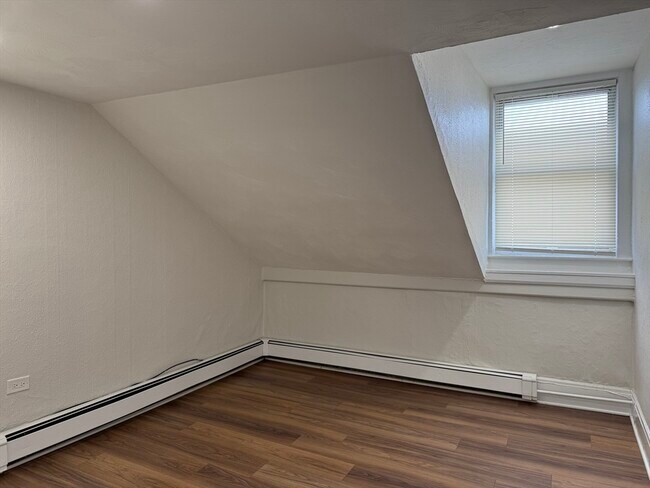 Photo - 221 Trenton St Unidad 3