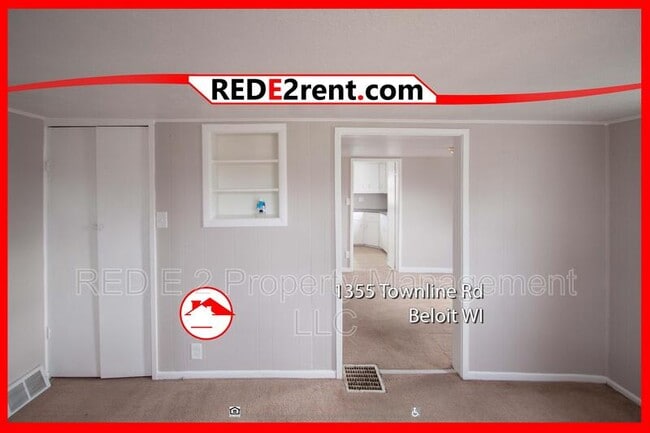 Photo - 1355 Townline Ave