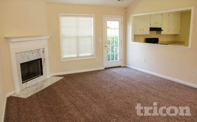 Photo - 70 Aiken Way