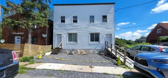Building Photo - 128 Martsolf Ave