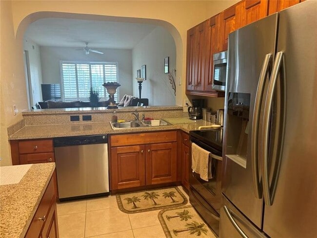 Photo - 3500 Oaks Clubhouse Dr Unidad 204