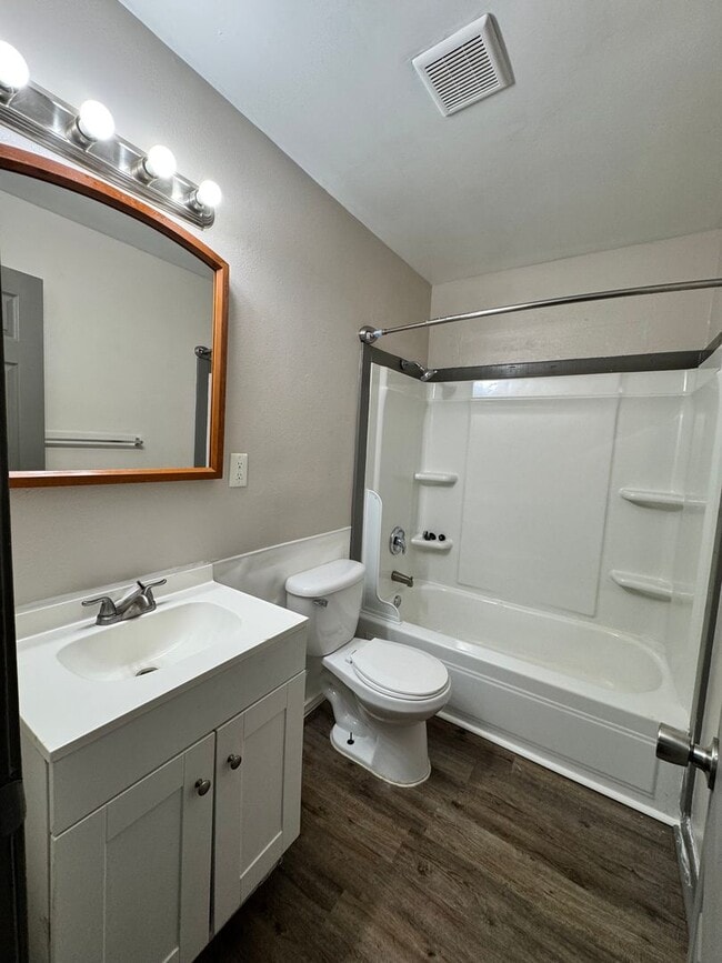 Photo - 4 Bedroom/1.5 Bath Home