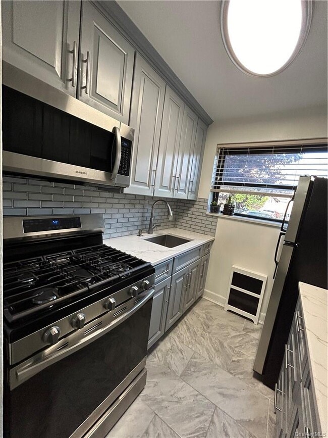 Photo - 25 Shady Glen Ct Unit 1H