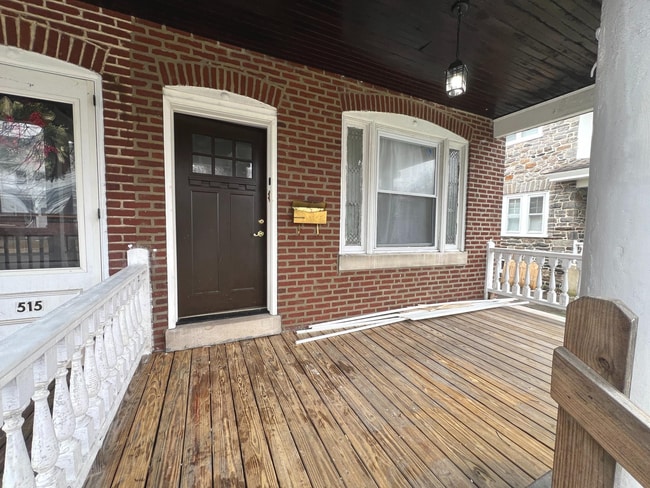 Building Photo - 513 E 19th St Unit B Rental