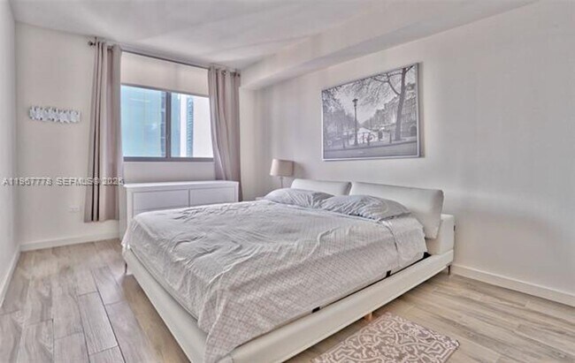 Photo - 999 SW 1st Ave Unit 999 SW 1st Ave 2415