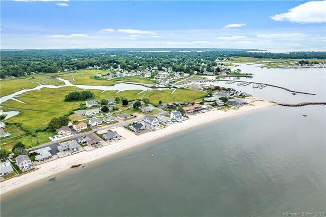 Photo - 8 Bel Aire Manor