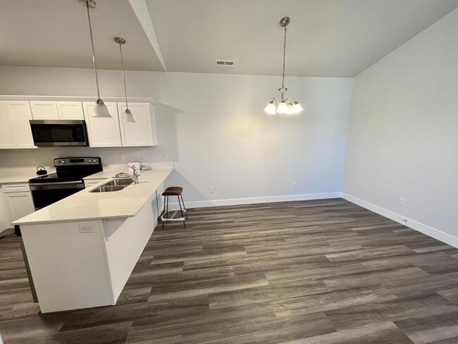 Photo - 3661 W 1500 N