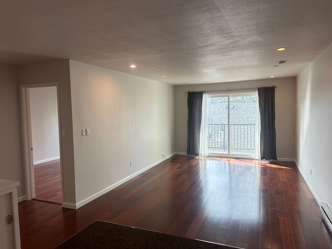 Modern 1 bed/1 bath unit just a few steps ... - Modern 1 bed/1 bath unit just a few steps ... Rental