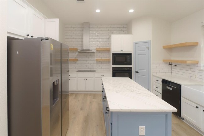 Photo - 11610 Swan Dr