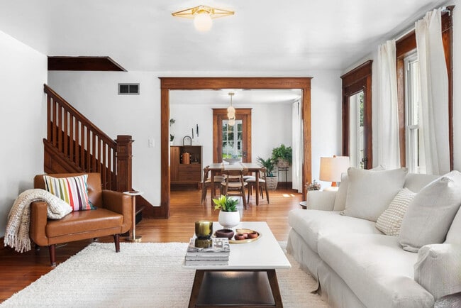 Building Photo - 1891 County Hwy 6