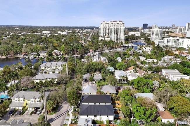 Photo - 604 SW 7th Ave