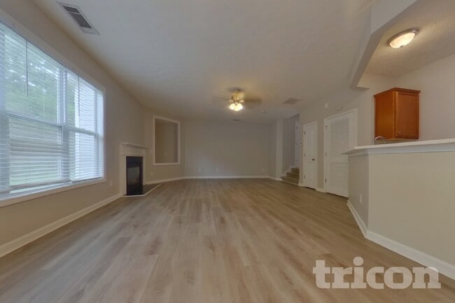 Photo - 8129 Brookbend Dr