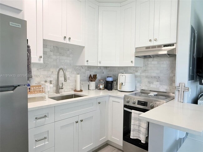 Photo - 130 N Collier Blvd Unit D7